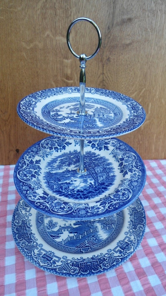 Gorgeous 3 Tier Vintage Cake Stand. Blue & White Old Willow China