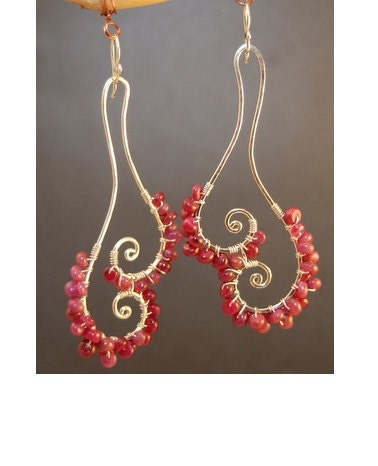 Luxe Bijoux 140 Hammered swirls with ruby - CalicoJunoJewelry