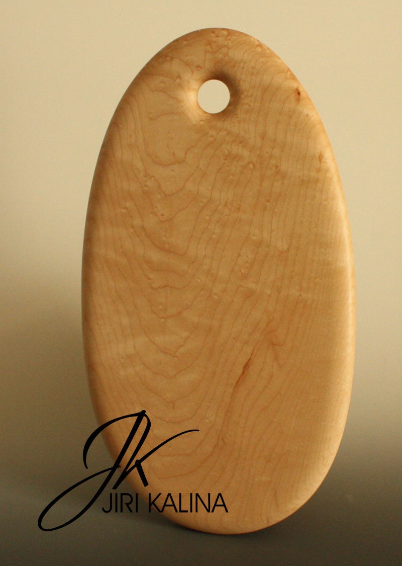 No.21  Small Oval Maple Cutting Board