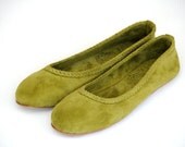 EVA. womens flat shoes / Suede ballet flats. sizes 35-43. Available in different leather colors.