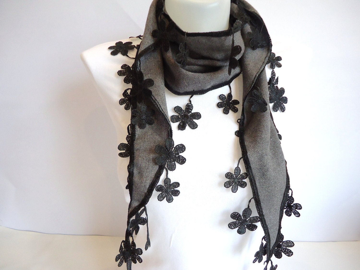 Gray Scarf with Flower Shaped Lace