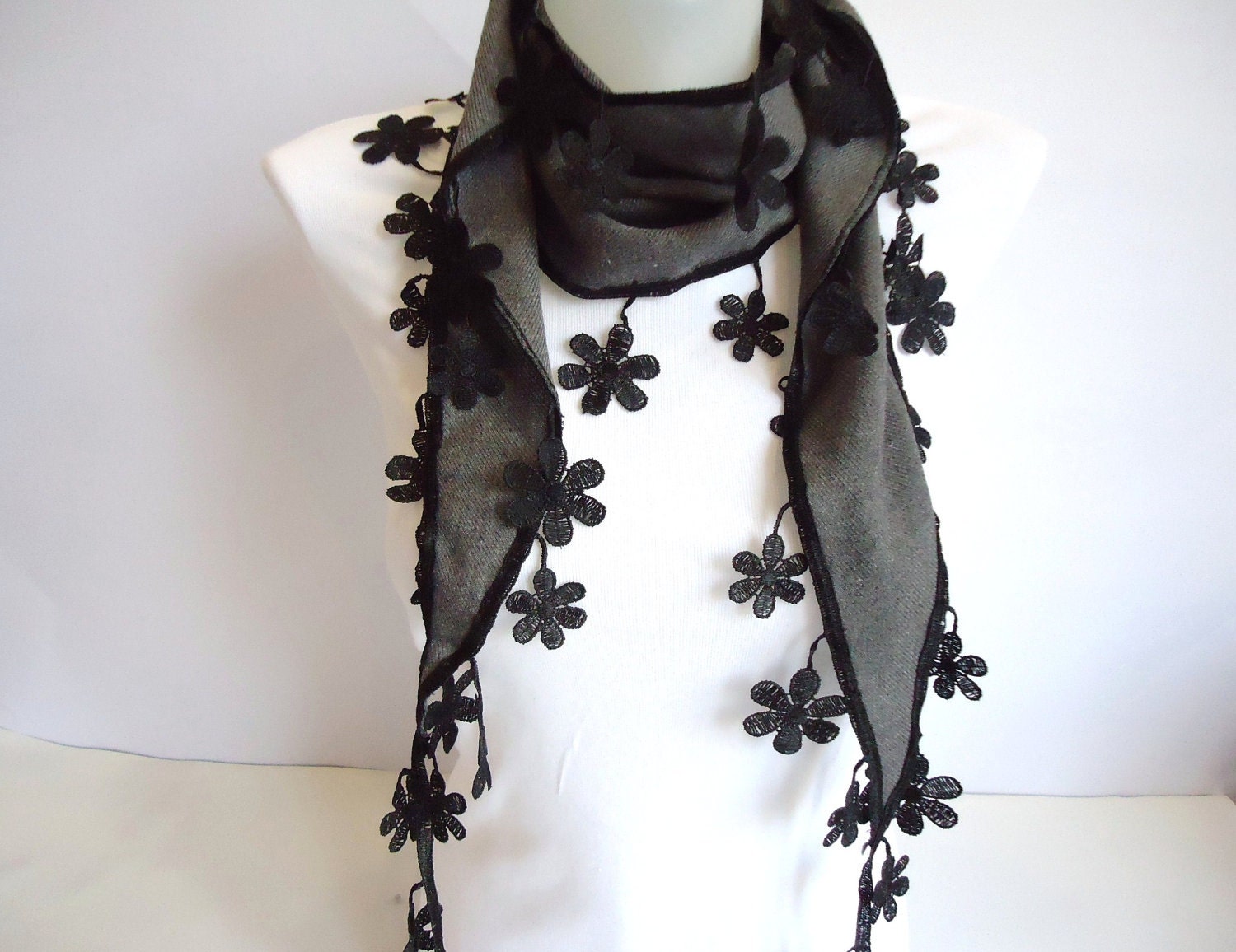 Gray Scarf with Flower Shaped Lace