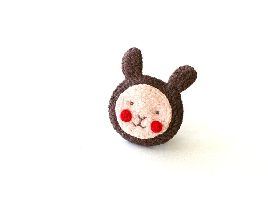 Christmas gifts for kids / Cute bunny brooch / Plush animal brooches / Cute rabbit in dark brown and pale pink / Made to order