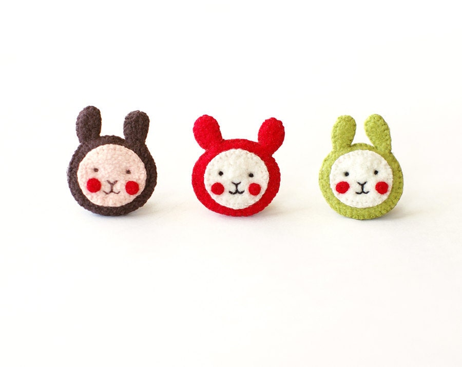 Christmas gifts for kids / Cute bunny brooch / Tiny rabbit brooch in red / Made to order