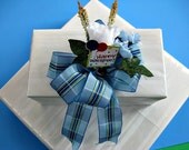Birthday bow in white, blue and plaid (HB7)