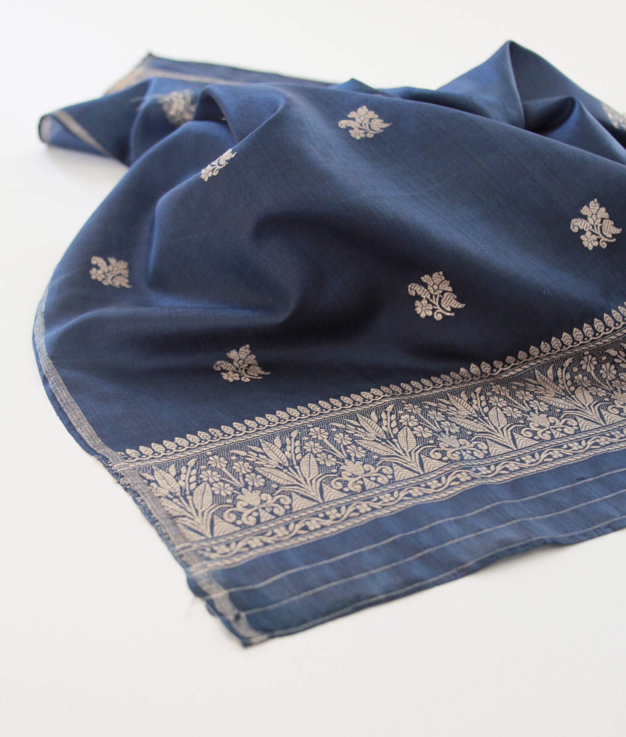 Vintage Indian Hand Woven Pure Silk Pashmina Scarf Shawl, Indigo