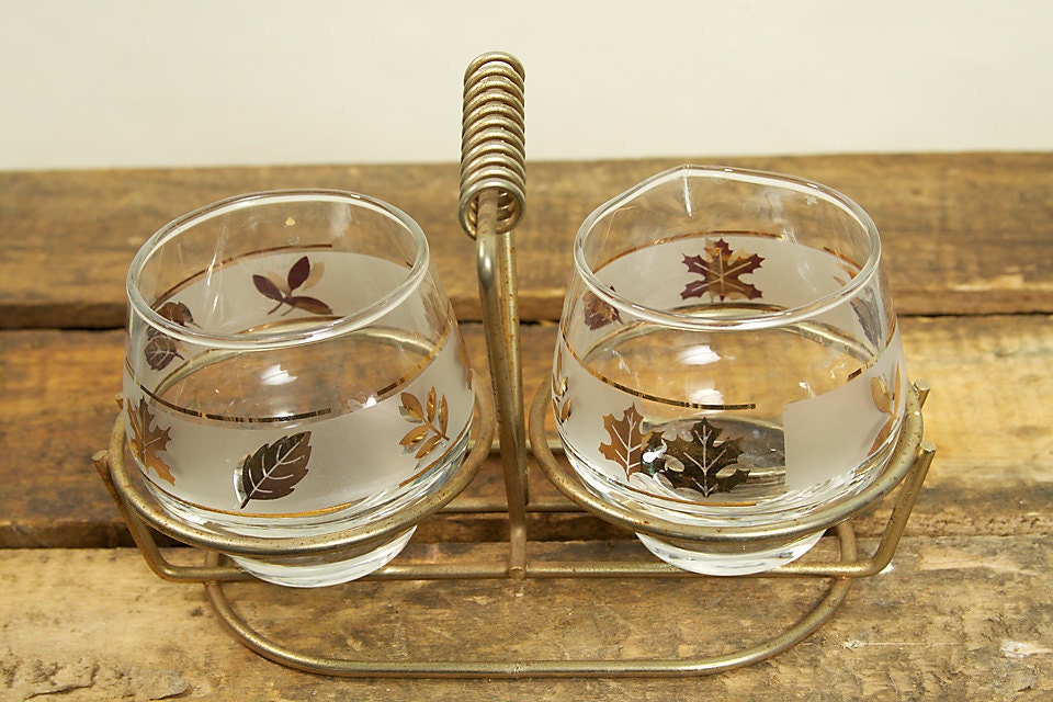 Vintage Retro  Mad Men Gold Leaf Creamer and Sugar Bowl with Gold Metal Stand
