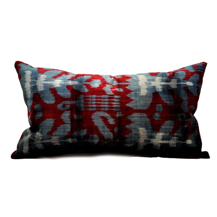 Velvet Ikat pillow cover Soft Hand woven - Pure Silk.  Size - 15 x 23