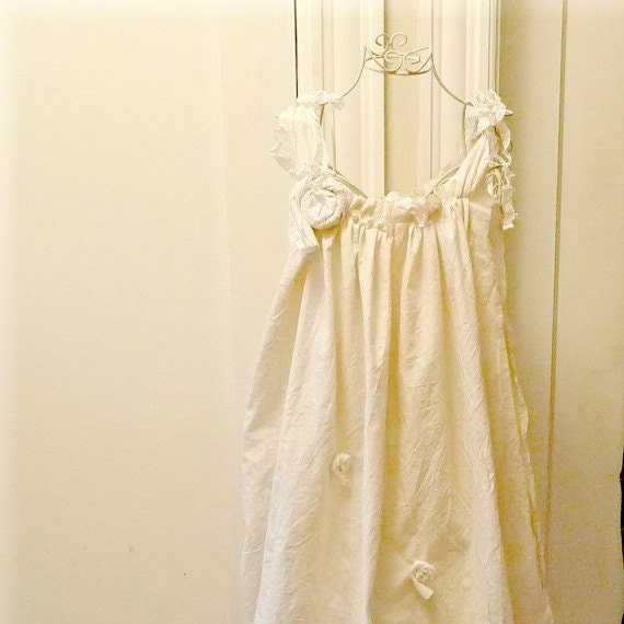 Flower Garden Dress Ready to Wear Size L, XL 40-42 Bust Knee Length Wedding Womens Bridal Gown Ivory Rose Hem