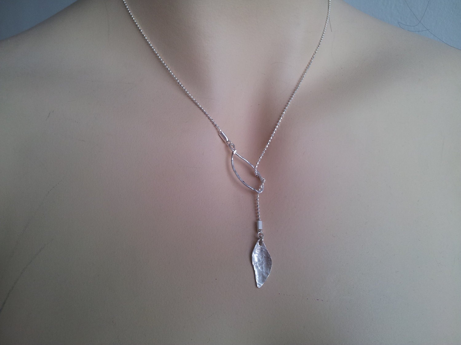 Lariat Necklace, Leaf Necklace Lariat - Silver or Gold - Metalwork, gift ideas, for her, silver necklaces,lariat necklaces, woodland jewelry