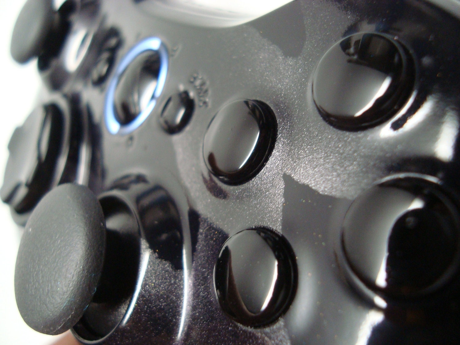 Ghost Camo Custom 360 Game Pad. Hand Airbrushed ghost tiger stripes.