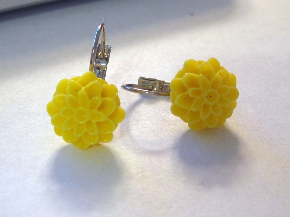 Dahlia mums cabochon French drop leverback Earring