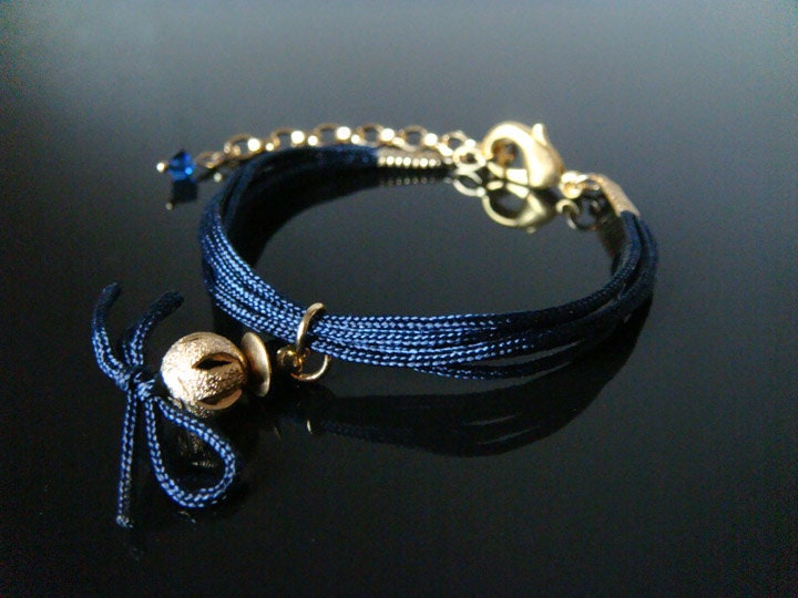 The Gable Collection Bracelet No.14 - Bow Beaded Dangle Charm Navy Crystal