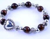 Brown Cats Eye Stretch Bracelet with Silver Heart Bead