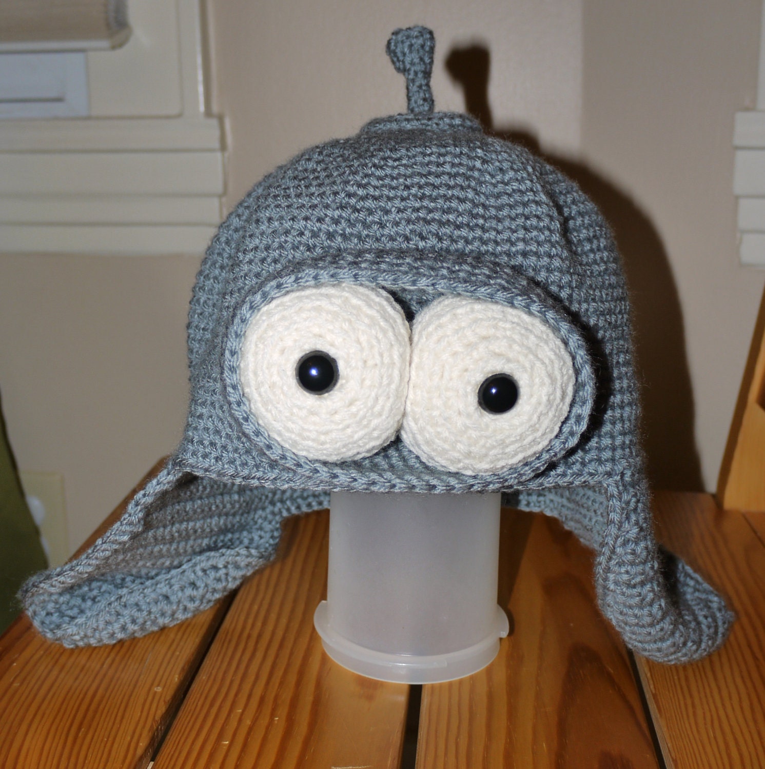 A Robot Hat - Large