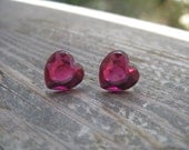 Heart stud earrings