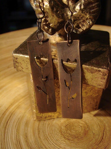 Distressed Copper Flower Cut out Earring CLEARANCE