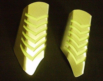 Industrial Metal Armor Wrist Guard - Glow in the Dark