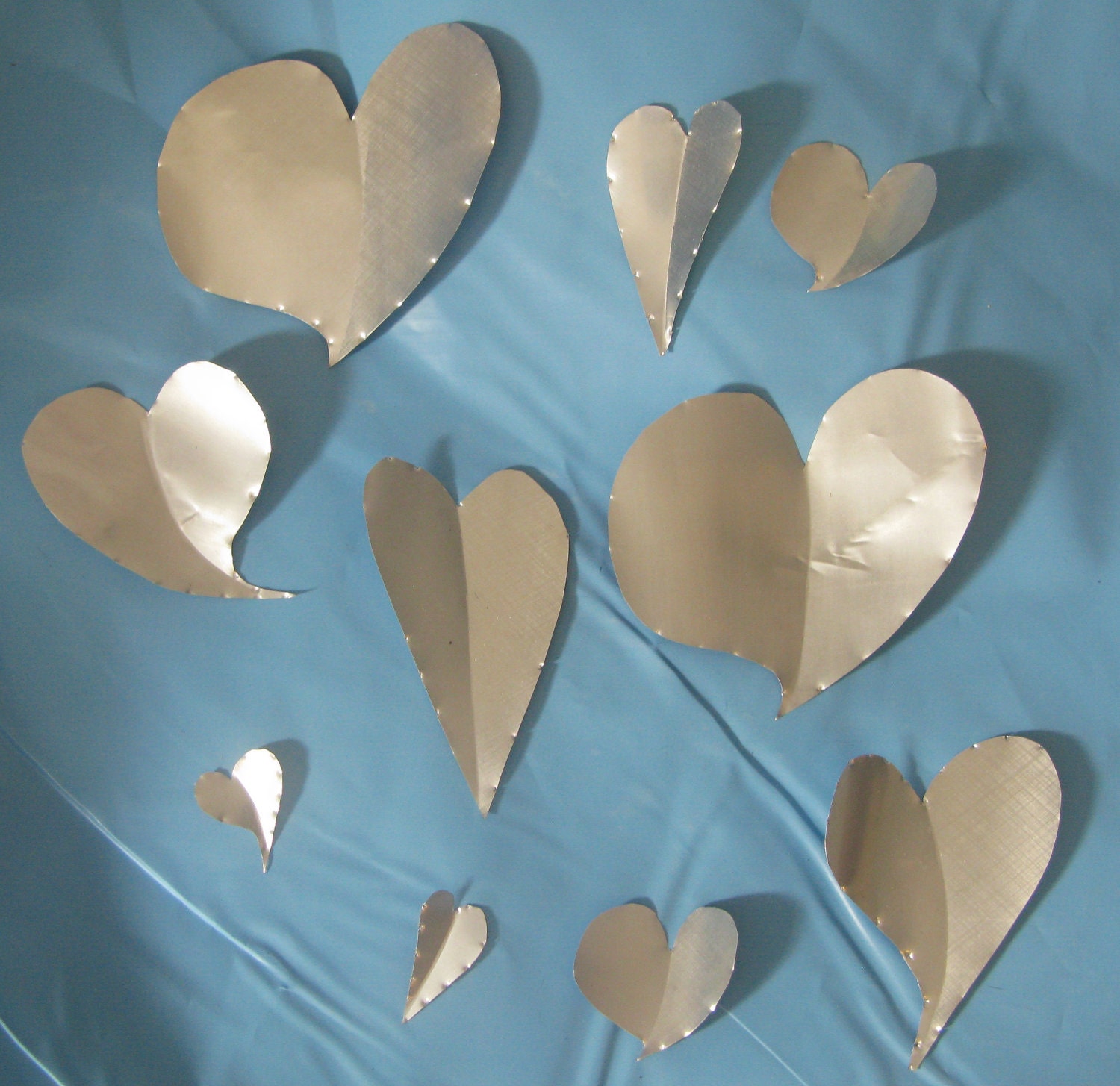 Metal Wall Art Decor, 3D Mural / Collage Kit, Recycled Aluminum Can, Decorative Pins - Pick Your Color Hearts (Small kit, 10 pieces)