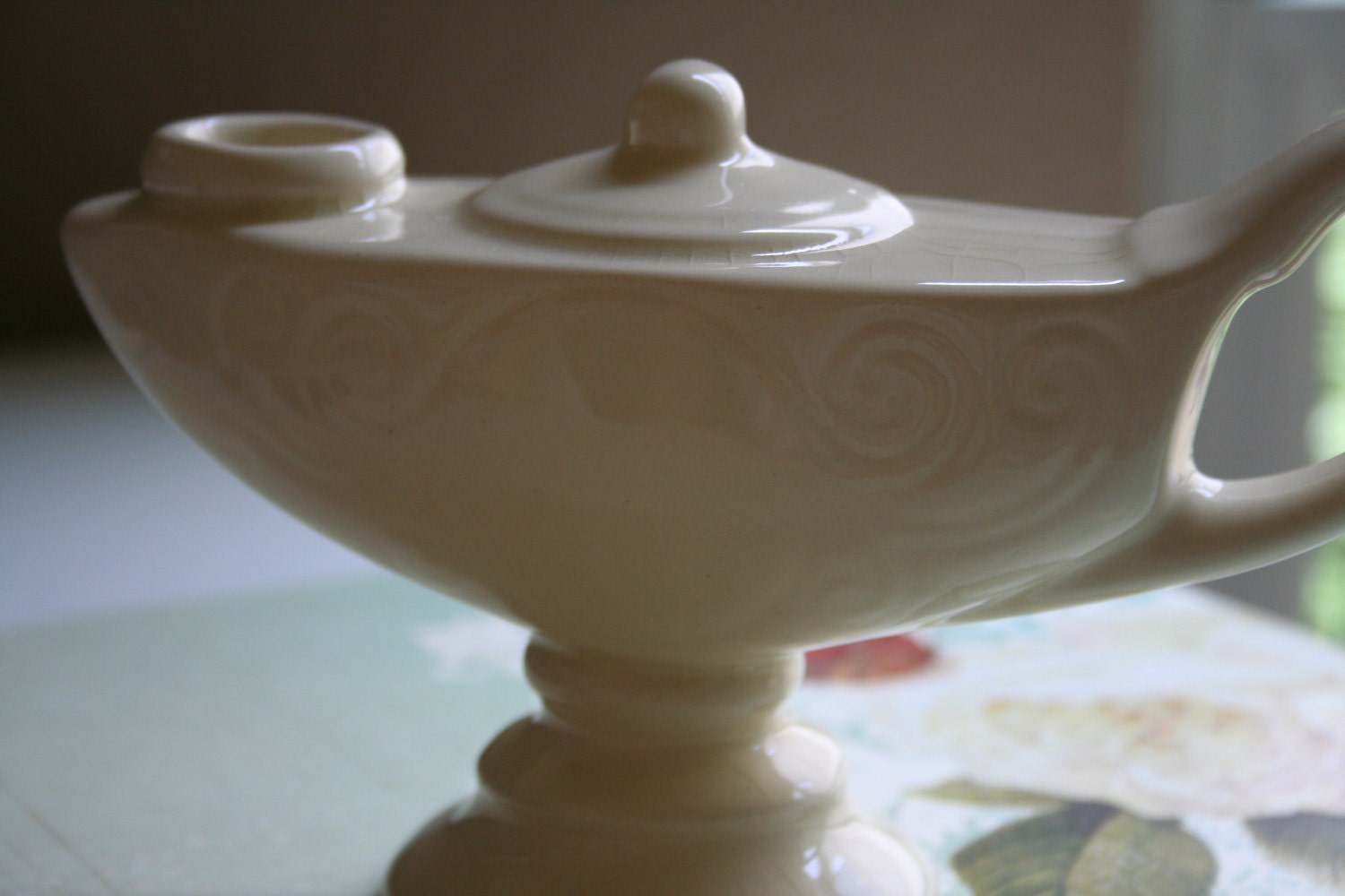 SALE-Super Neat Vintage, Cream Colored Ceramic Genie, Aladdin Lamp Candle Stick Holder, Incense burner