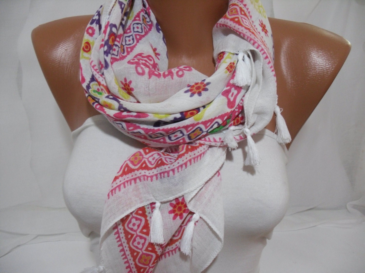 Multicolor Yarn Fringed Shawl /Scarf