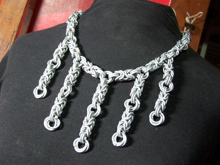 5 hanging chains necklace