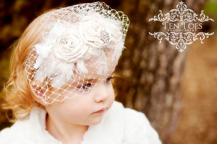 Vintage Style Wedding Veiling Hairpiece Off White or Cream Dupioni Silk Handrolled Rosette Fasinator Headband Hat, Feathers, Crystals
