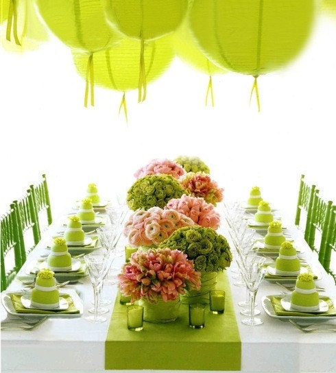 24 Paper Lanterns in Green with Ribbons - Wedding, Party, Nursery Decor