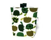 Reusable Sandwich Bag, Eco Friendly, Gusset Bottom and Finger Tabs, Turtle Print in Green by Robert Kaufman
