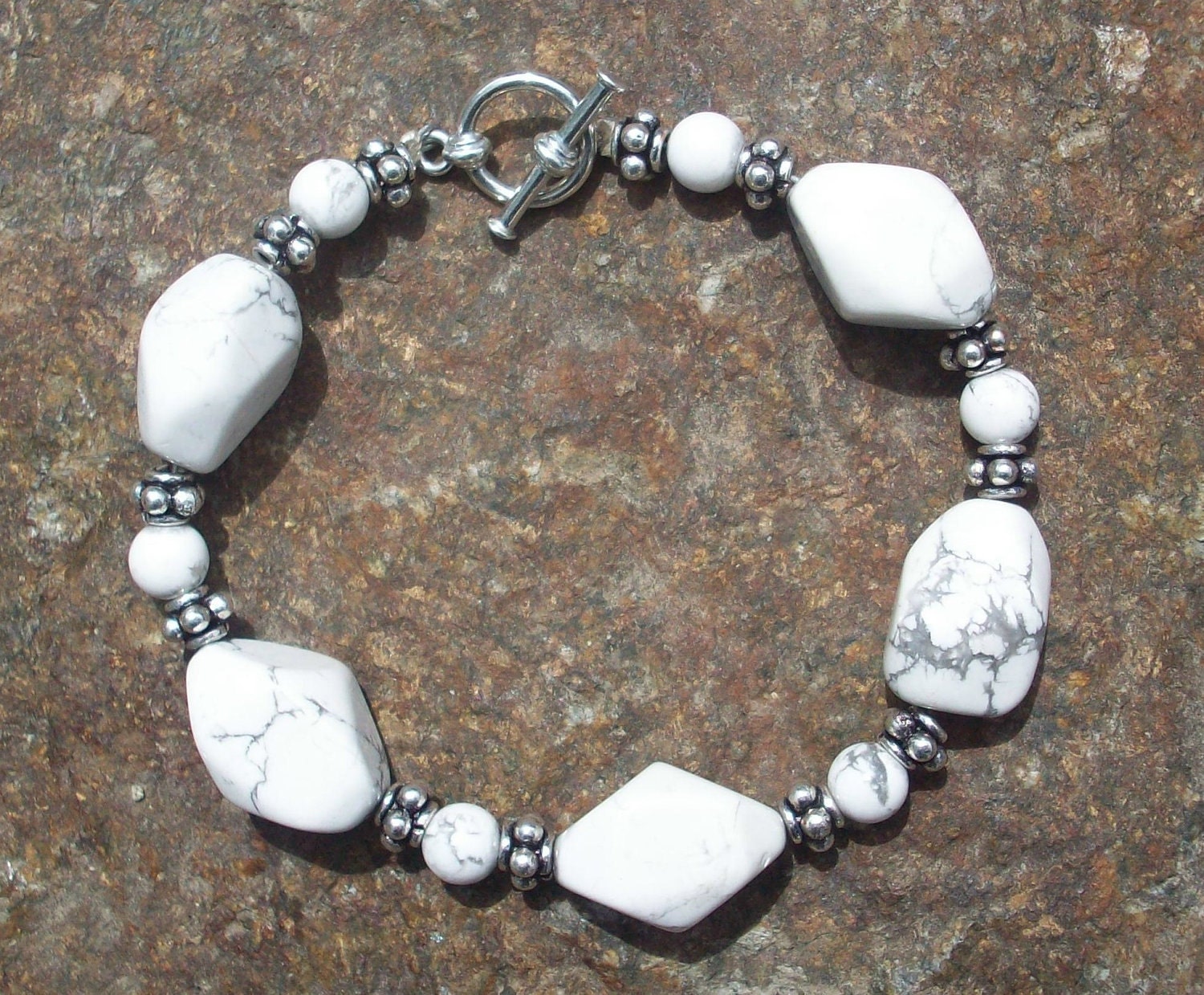 Summery White Howlite and Silver Bracelet with Silver Toggle Clasp