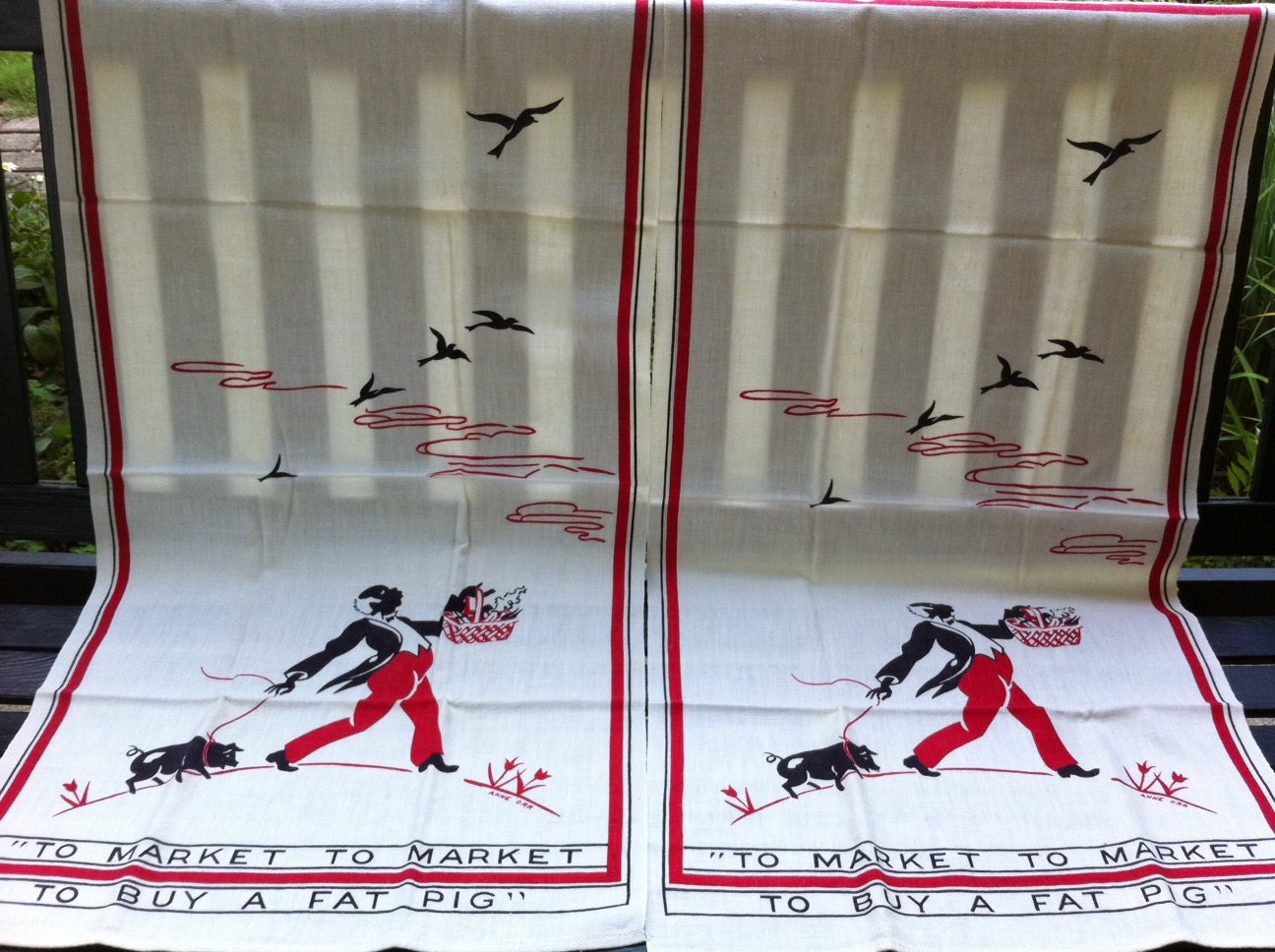 Black Americana Towel Pair "To Market, To Market..." Anne Orr