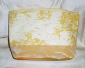 Cotton canvas BRIDE EMERGENCY BAG in a yellow and cream toile pattern
