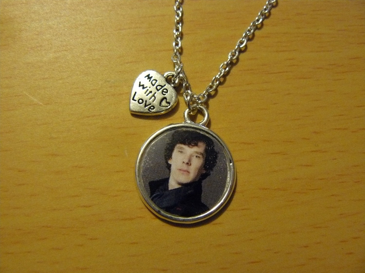 BBC SHERLOCK - Sherlock and John Double-Sided Necklace - Grey