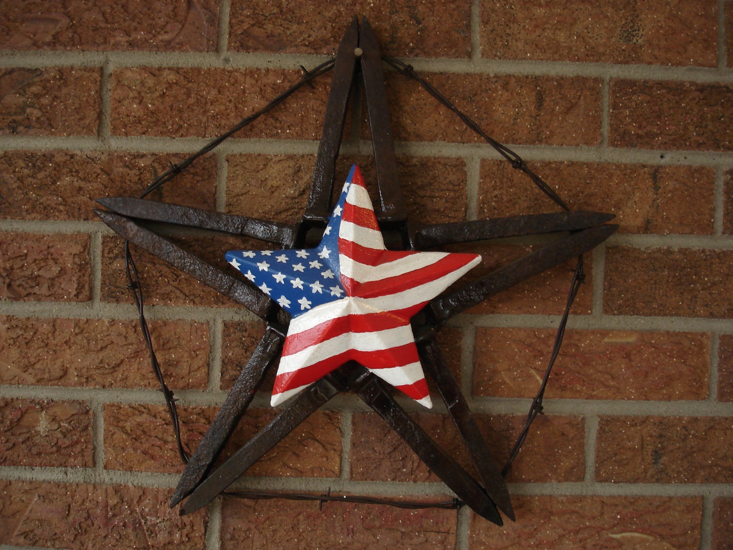 Patriotic star wall decor