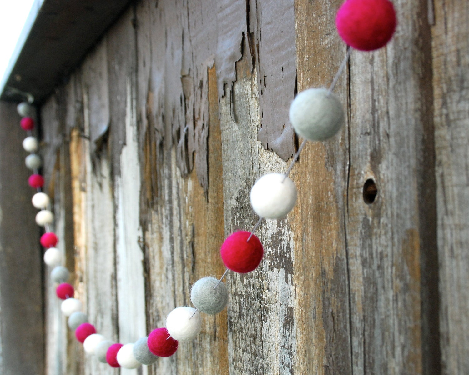 Felt Ball Christmas Garland / 30 Felt Balls- 6 ft long