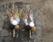 Rustic Wedding Boutonniere, Natural Brown Hues, Groomsman Lapel Pin, Feathers and Felt Flowers, Woodland Wedding Attire For the Groom