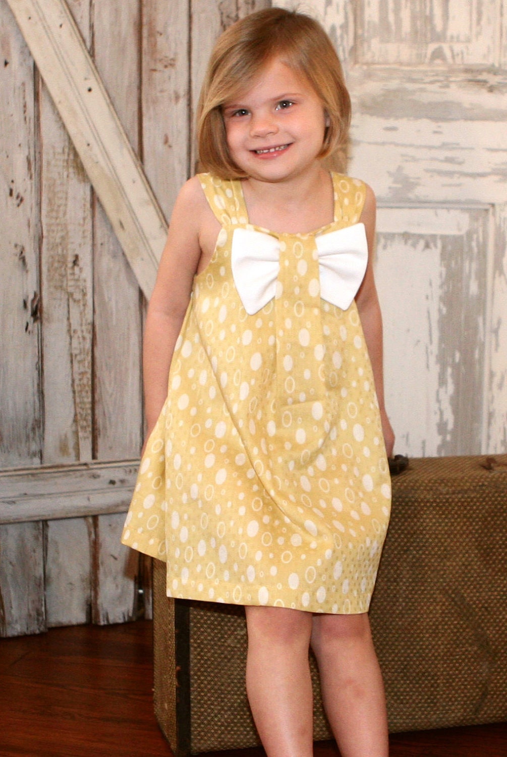 Aubrey - Bow Dress Sewing Pattern. Girl's Dress Pattern. Toddler Pattern. PDF Pattern. Sizes 12m-8 included