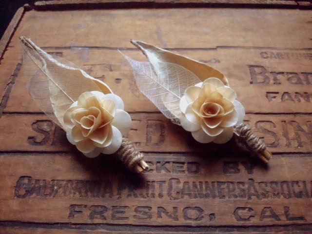 Birch Flower Pod boutonniere