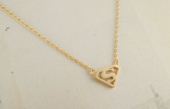 gold superman necklace