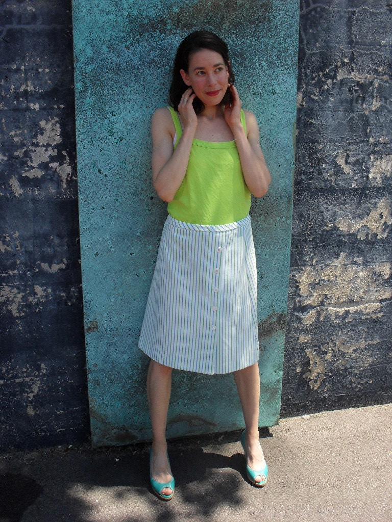 Vintage Mint Striped Stretchy Skirt with buttons