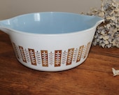 Pyrex Delphite Blue "Gourmet" 2.5  Quart Cinderella Round Casserole (475)