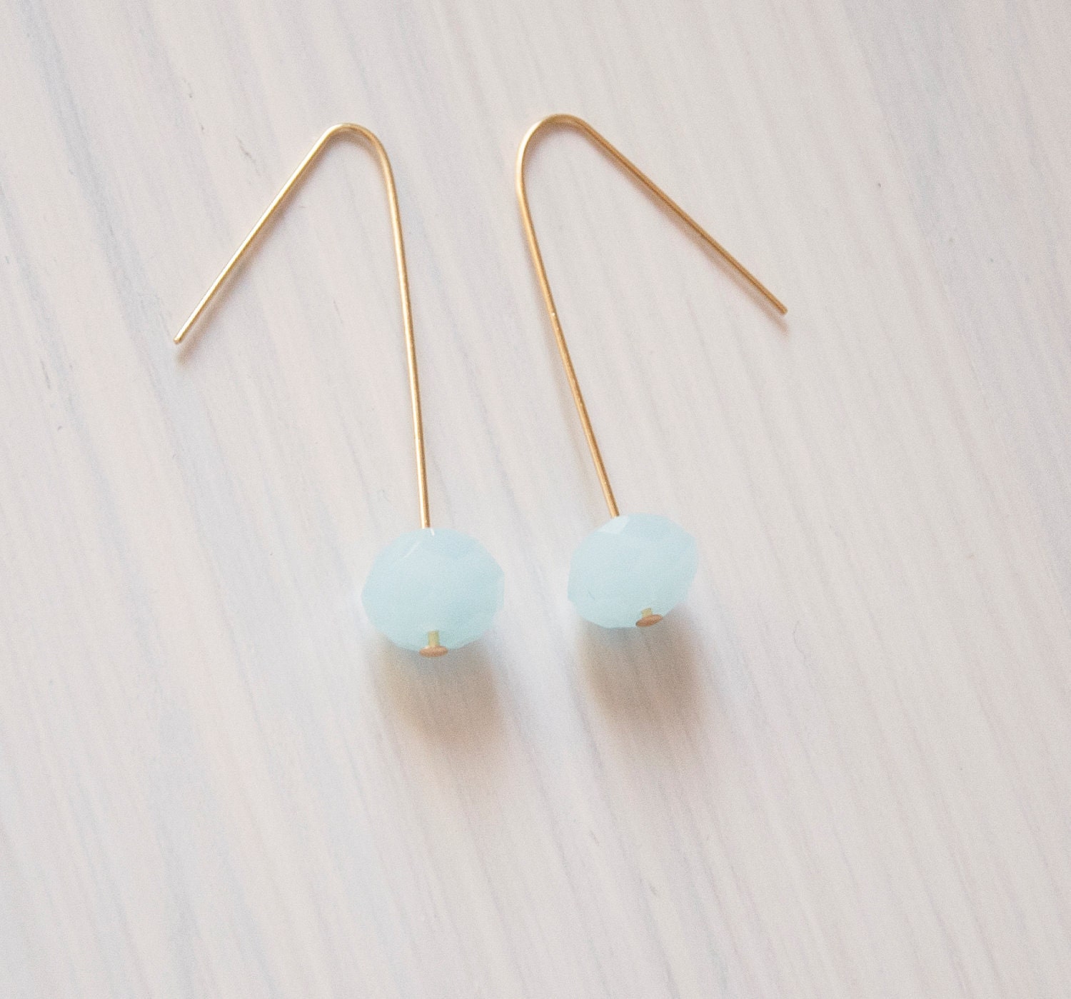 Joline, minimalist bead earrings with turqouise quartz bead - MyInspo