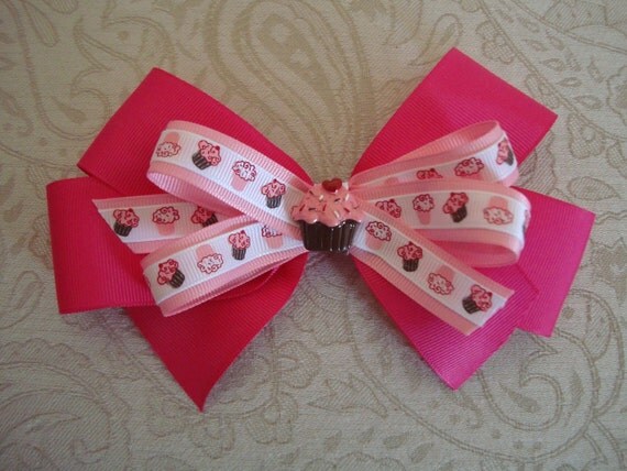 Pink Cupcake Bow Il_570xn
