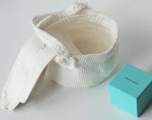 Crochet pattern wedding basket