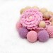 Certified Organic Teething Necklace in pastel baby pink, lavender and crochet flower. Breastfeeding/Nursing mom accessory