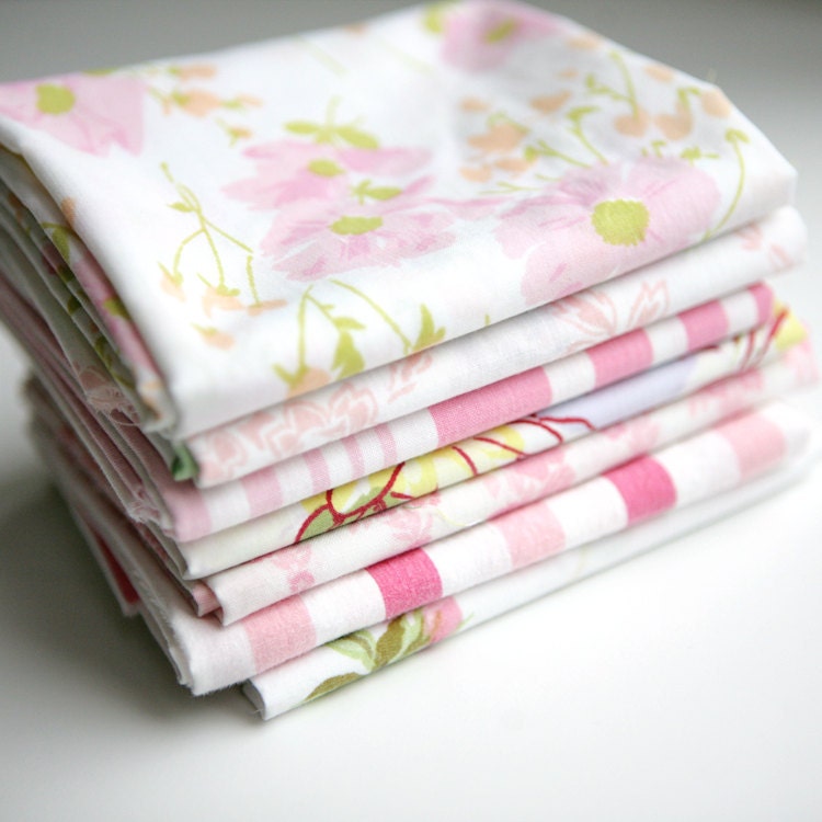 Vintage Sheet Fat Quarter Bundle - Pinks
