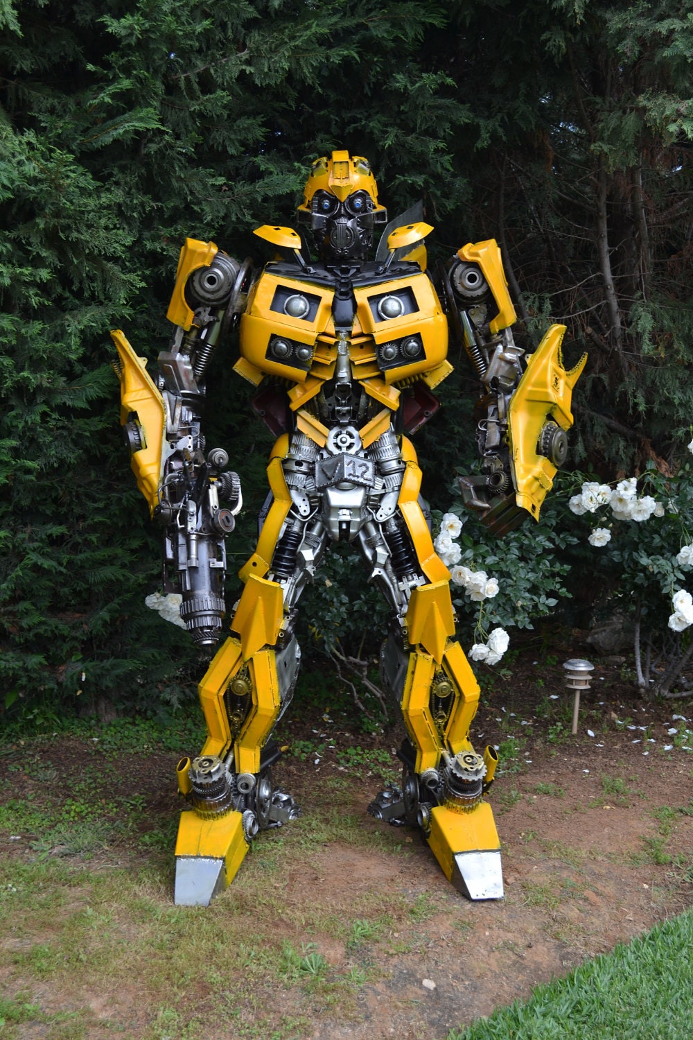 Hand Made BUMBLEBEE TRANSFORMERS 7.5 FEET 2.2m Recycled Scrap Metal