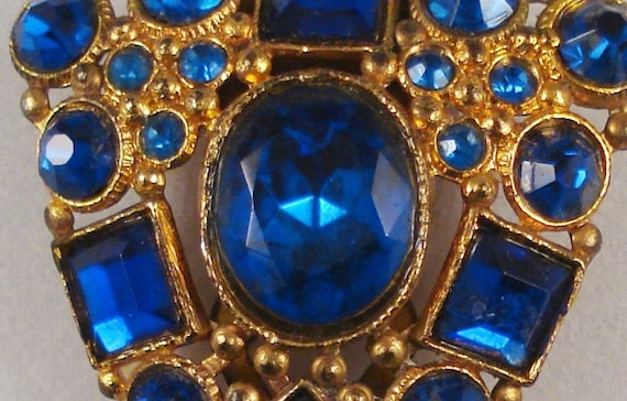 Royal Blue Rhinestone Dress Clip - oniemaes
