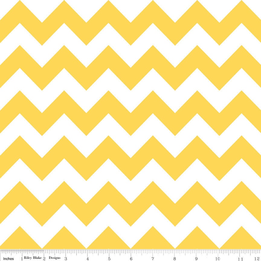 1 yard Riley Blake MEDIUM Chevron - Yellow / White  Zig Zag - Quilting Weight