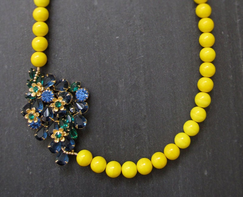ISLA vintage brooch necklace - yellow blue green beaded necklace - vintage crystal necklace